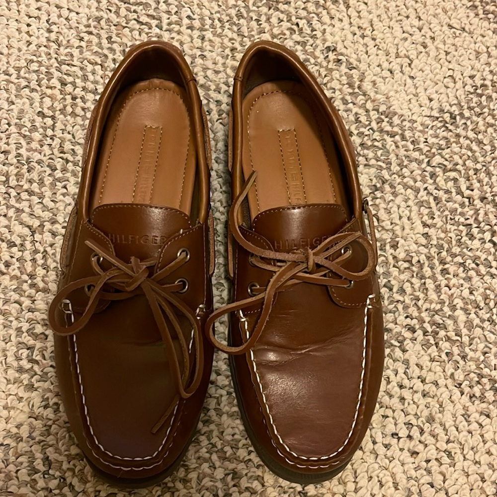 Tommy Hilfiger Leather Boat Shoe size 9